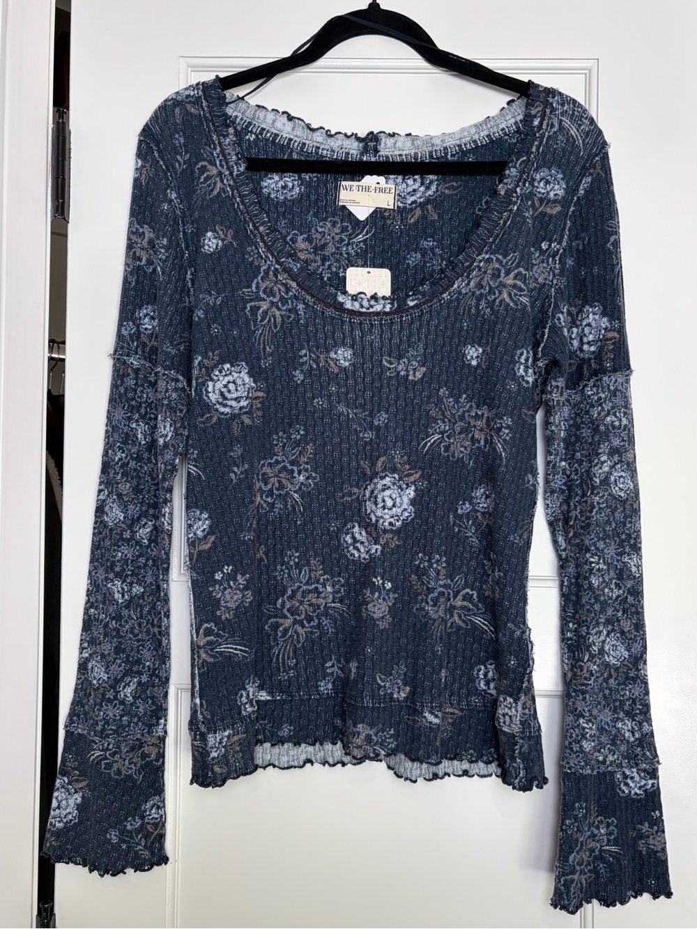 We The Free Navy Clover Printed Thermal Long Sleeve Top (Large) - Picture 3 of 5